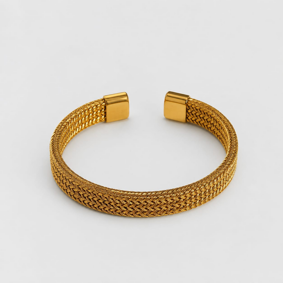 The Signature Heritage Golden Cuff