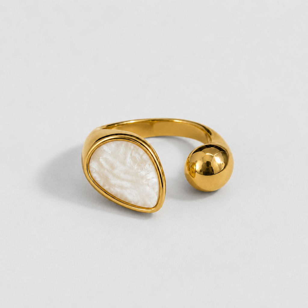 White Teardrop Gold Ring