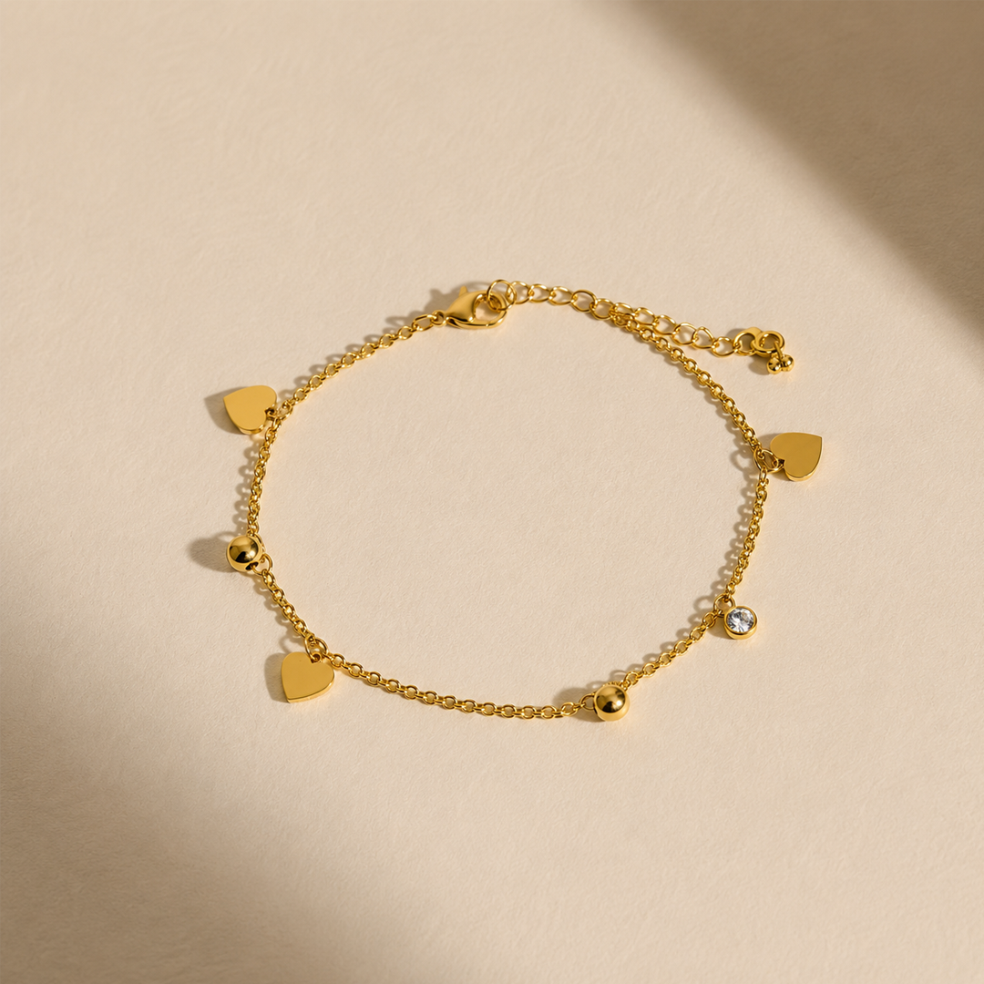 Sweetheart Charm Gold Bracelet