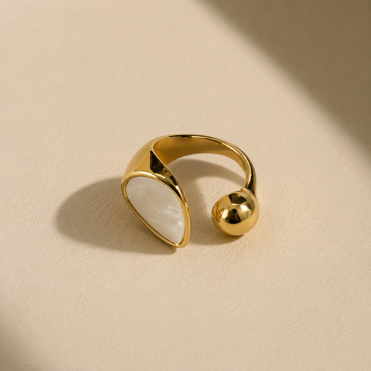 White Teardrop Gold Ring