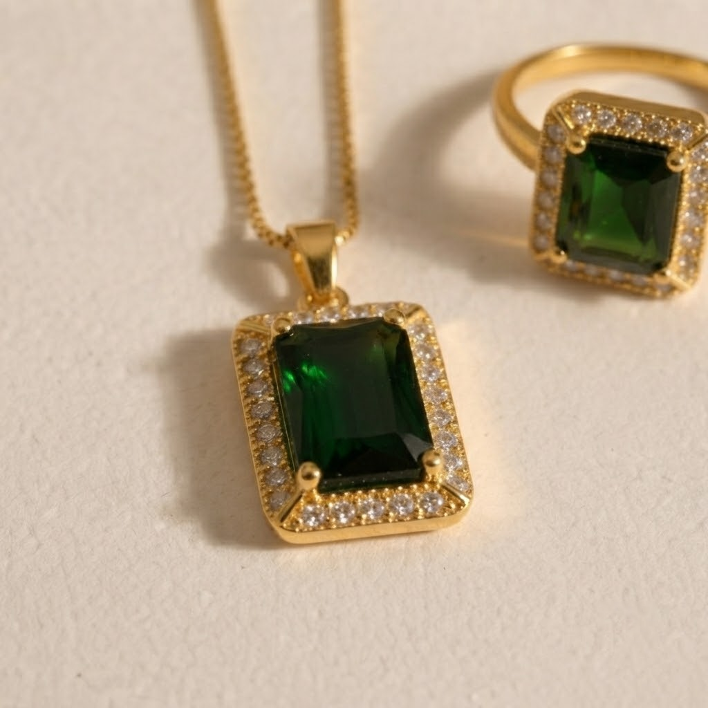 The Royal Emerald Jewelry Set