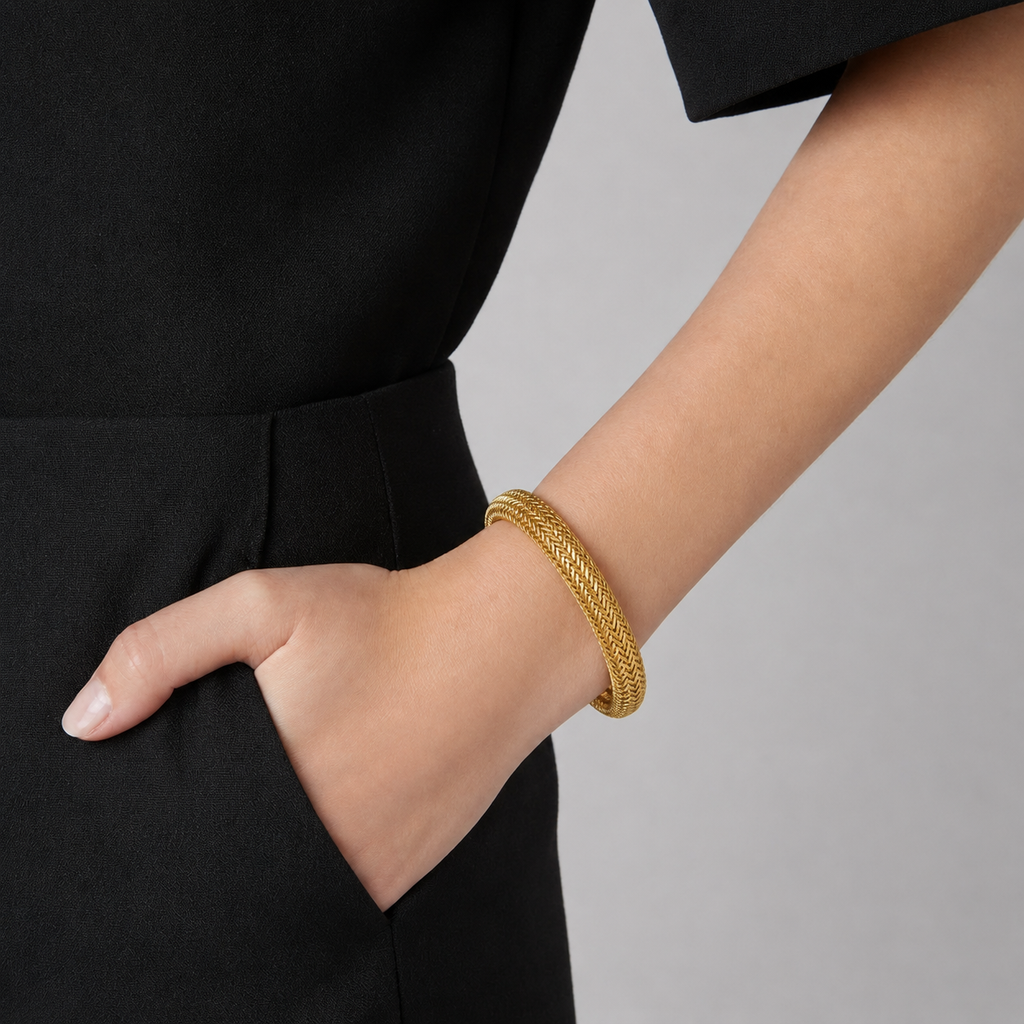The Signature Heritage Golden Cuff