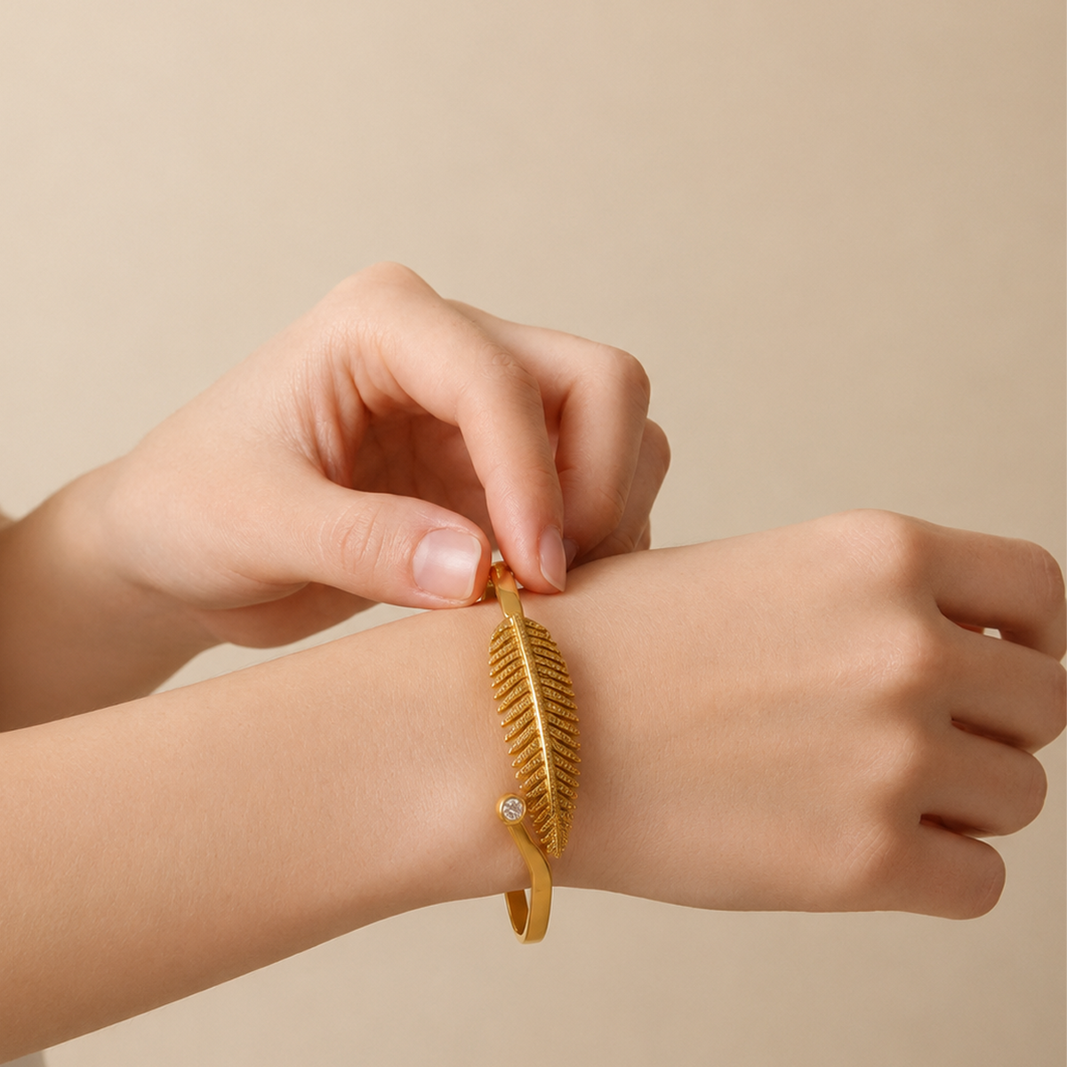 The Botanical Crystal Gold Bracelet