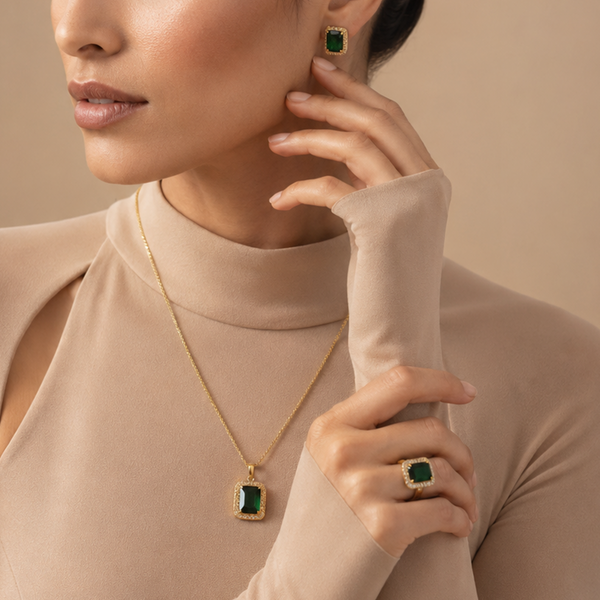 The Royal Emerald Jewelry Set