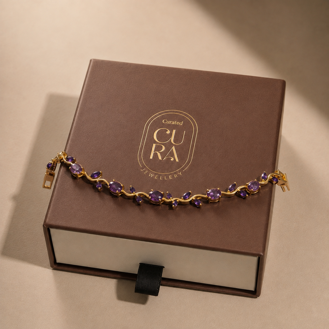 The Royal Vine Stone Bracelete