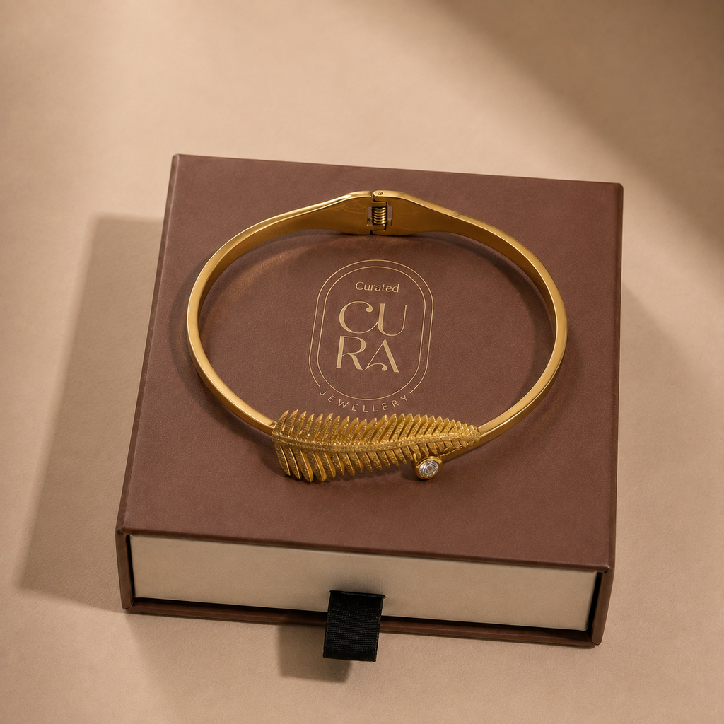 The Botanical Crystal Gold Bracelet